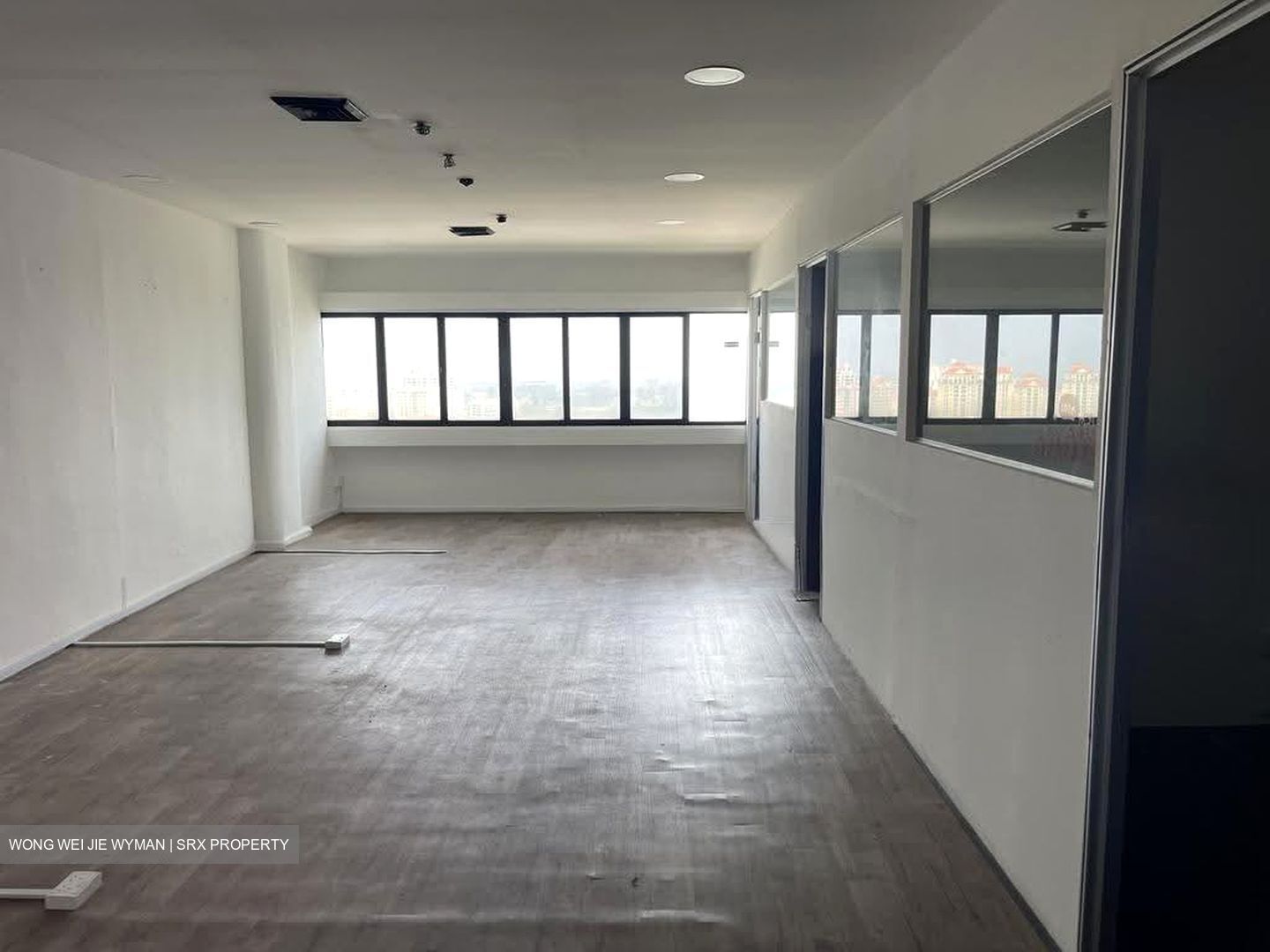 Golden Mile Tower (D7), Office #611007721